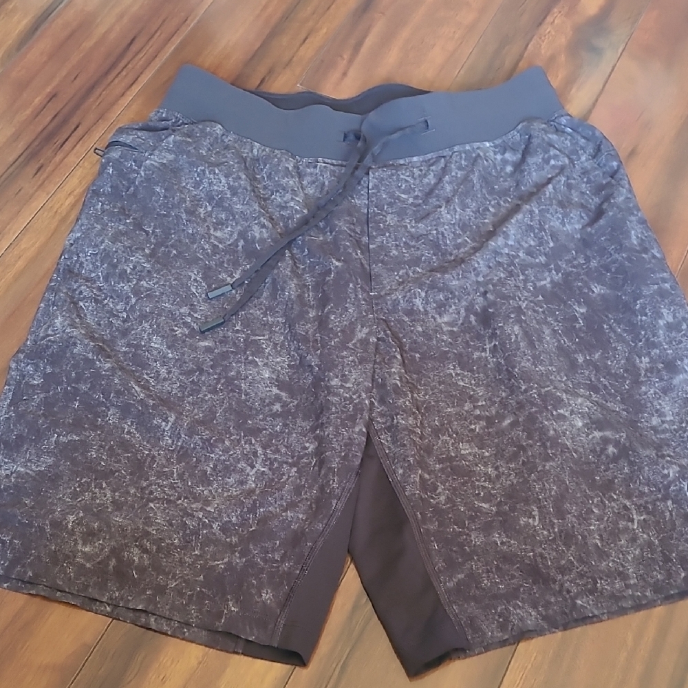 Gray Patterned Athletic Shorts - image 1